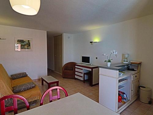 Appartement 2⭐ avec piscine et parking à Sète - FR-1-472A-147