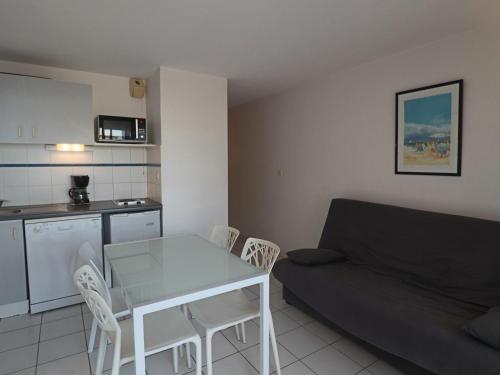 Appartement 4/6 pers avec terrasse, proche mer - FR-1-472A-165