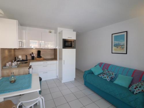 Agréable 2 pièces avec WIFI et climatisation, terrasse vue mer - FR-1-472A-205