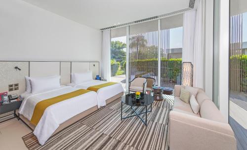  The Oberoi Beach Resort, Al Zorah -  Room  picture :   Tea/Coffee maker    Minibar    Safety deposit box               