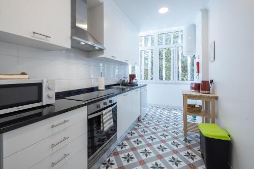 Casa do Largo - cozy apartment in the city center & with AC