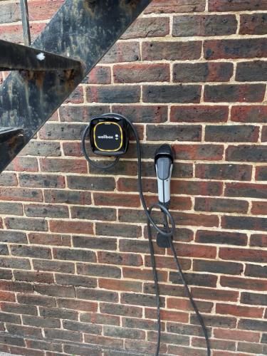 Φωτογραφία από το άλμπουμ του 2 Bedroom Apartment Ground Floor Eastbourne Town Centre στο Ίστμπορν