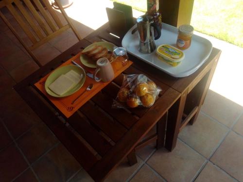 Φαγητό σε αυτή η εξοχική κατοικία ή κάπου εκεί κοντά