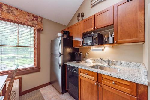 A314 Studio & Loft Standard View – Photos 5