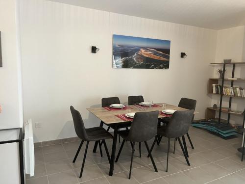 Confortable T3 au centre d'Arcachon, près de la plage, PKG sécurisé, WiFi, tout à pied