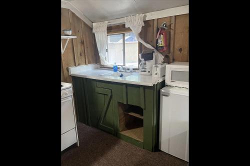 Studio Cabin #2 – Photos 3