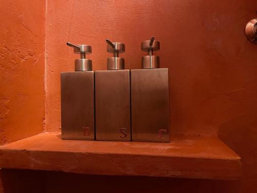 Fotografie z fotogalerie ubytování 西海岸オーガニック小麦畑1200坪眺望FarmStayYululu v destinaci Sumoto