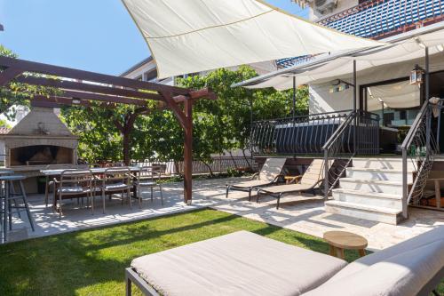 Cukerina apartment with Whirpool & Sauna