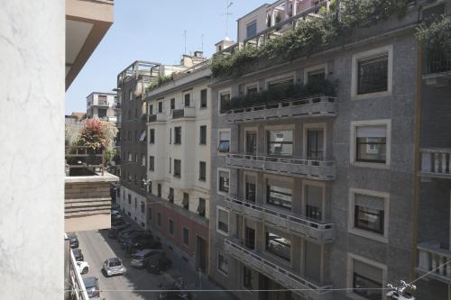 OreaSpiti - Not Only a Suite in Magenta Quarter
