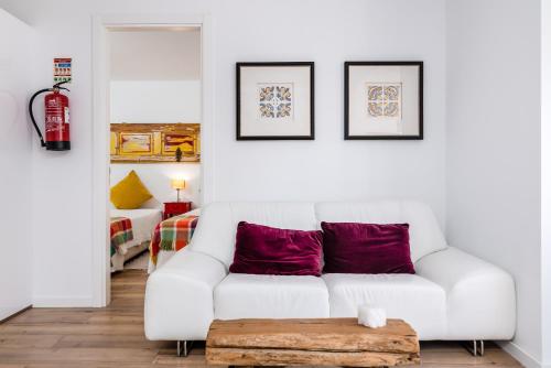 Gallery image of T2 Tiles Apartment Estoril in Estoril