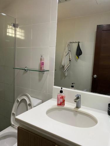 VIVERE CONDOMINIUM tesisinde bir banyo