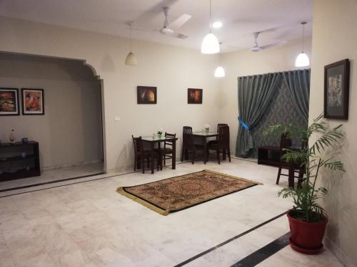 Gallery image of Hotel island Clifton in Karachi
