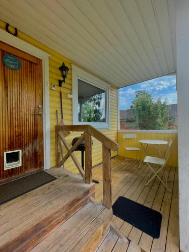 Balkón nebo terasa v ubytování Gula huset