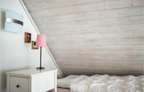 Afbeelding uit fotogalerij van 4 Bedroom Gorgeous Home In Herdla in Herlø
