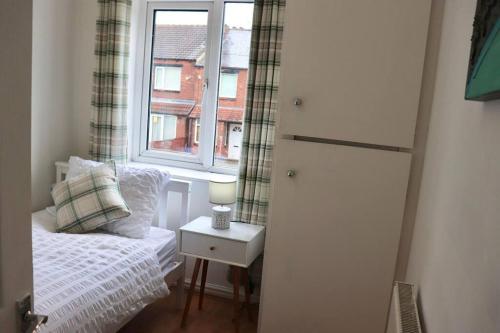 Gallery image of Home Away From Home - 2 Bed FREE Parking & Wifi in Hunslet