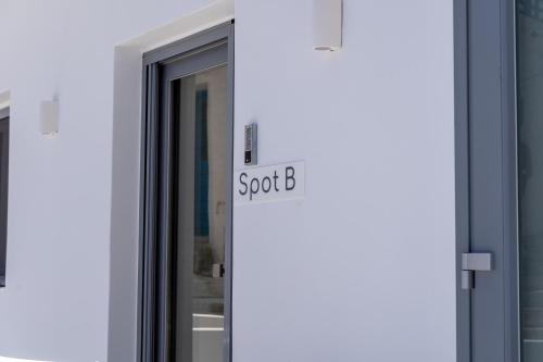 Φωτογραφία από το άλμπουμ του Bedspot Apartments Astipalaia στον Πέρα Γυαλό