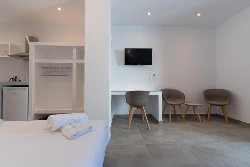 Μια τηλεόραση ή/και κέντρο ψυχαγωγίας στο Bedspot Apartments Astipalaia