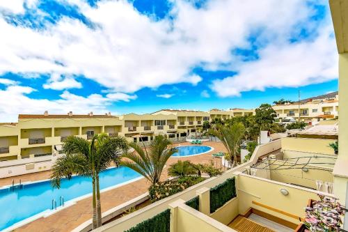 Bazén v ubytovaní Tenerifeopenhome Townhouse Oasis Fañabe 21 alebo v jeho blízkosti