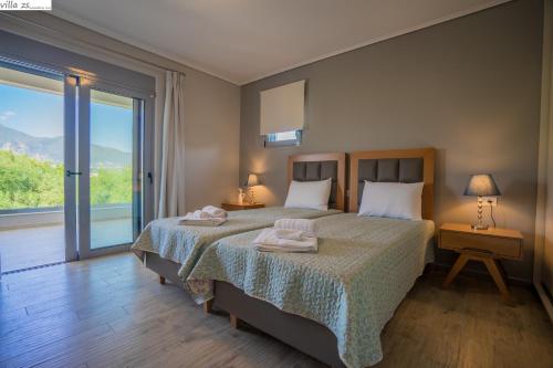 Zante Suitesにあるベッド