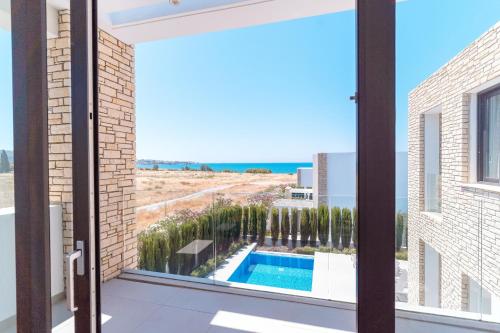 Coral Residences – Photos 2