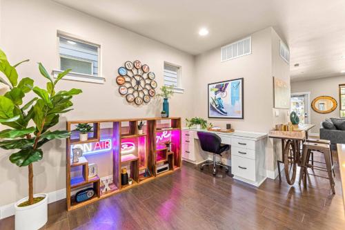 The Swoosh House – Photos 4