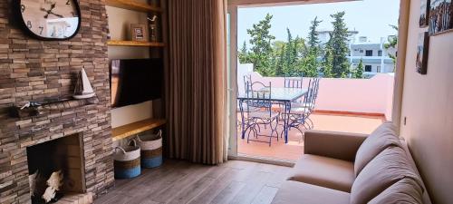 Blue & Yellow Penthouse with Terrace at Balaia Mar