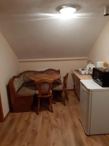 Kuhinja ili čajna kuhinja u objektu Casa Grig