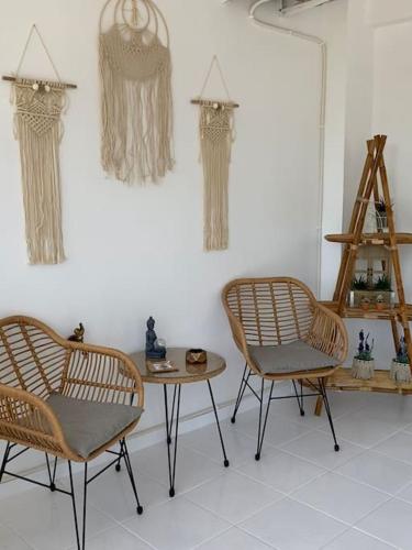 Φωτογραφία από το άλμπουμ του Oasis Grand House-large balcony with sea view στην Ερέτρια