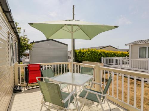 92 Solent Breezes – Photos 2