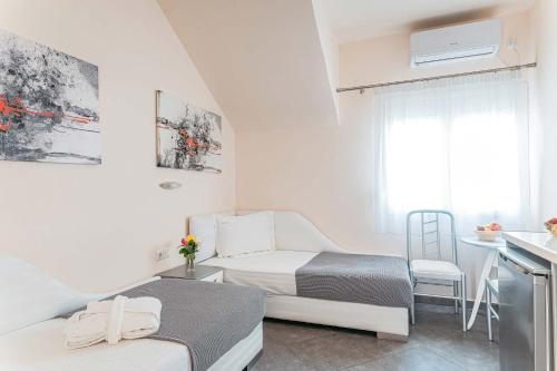 Gallery image of Marinis Boutique Rooms in Iraklitsa
