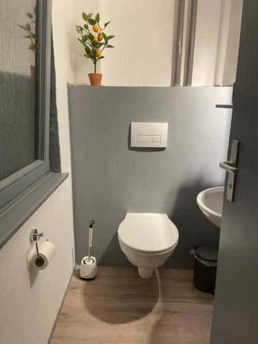 Bilik mandi di UrbanSuites - Modern & Zentral in der City - Dein Zuhause in Stuttgart