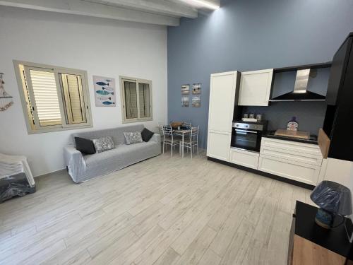 Кухня или мини-кухня в Villa Sovareto
