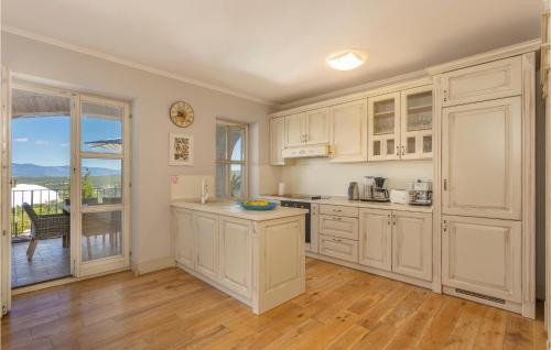 Nice Home In Malinska