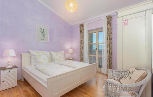 Nice Home In Malinska
