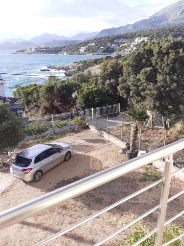 Galería fotográfica de Apartment Sorelle en Utjeha