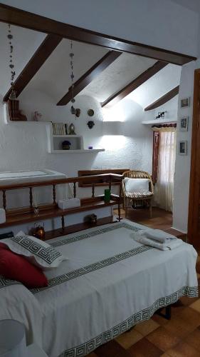 A bed or beds in a room at Villa Francisco