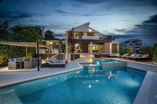 Beautiful Villa Bonavia – Photos 2