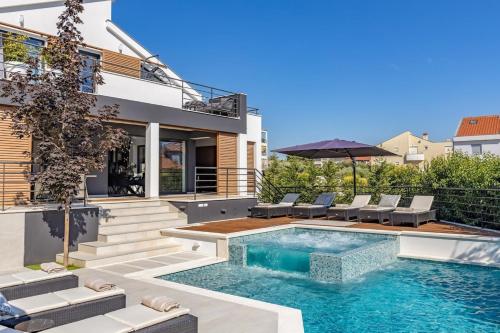 Beautiful Villa Bonavia – Photos 3