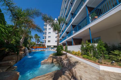 Swimming pool sa o malapit sa Áncora Salou La Siesta Apartments