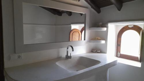 Gallery image of Casa Can Fruitera in Playa Migjorn