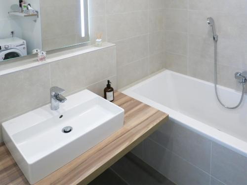 Ένα μπάνιο στο Ferienwohnung Schwan
