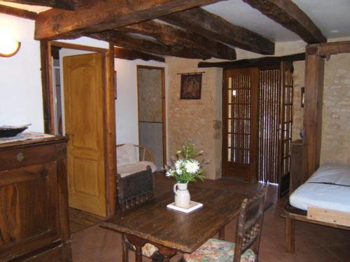 Katil atau katil-katil dalam bilik di Domaine des 3 vallee dordogne