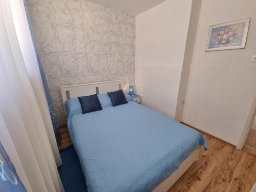IVANA Apartment with terrace
