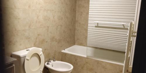 Bilik mandi di DOMUS APART