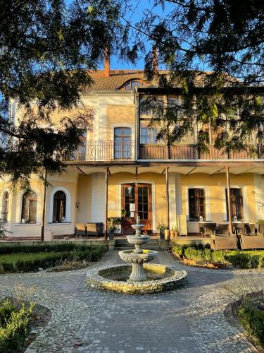 Pałac Sapetów
