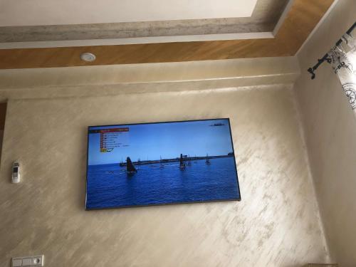 Apparemment haut standing avec piscine