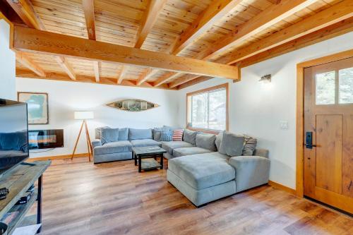 West Shore Chalet – Photos 4
