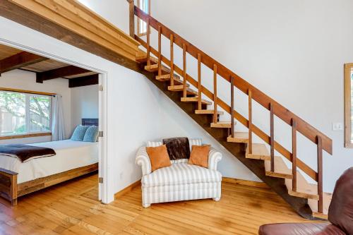 Creekside Cottage – Photos 4