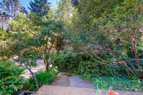Creekside Cottage – Photos 3