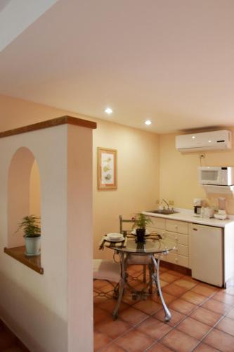 Gallery image of Suites Las Palmas in San José del Cabo